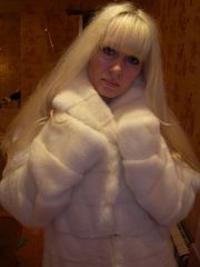Норковая бела шуба я Mala Mati