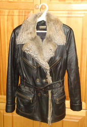 Куртка кожаная черная 38 р