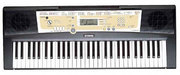 синтезатор Yamaha PSR-R200 возможен торг 