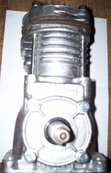 Продам  нов. компрессор  на  двигатель  ISUZU    АДВИС  А29.3.00 